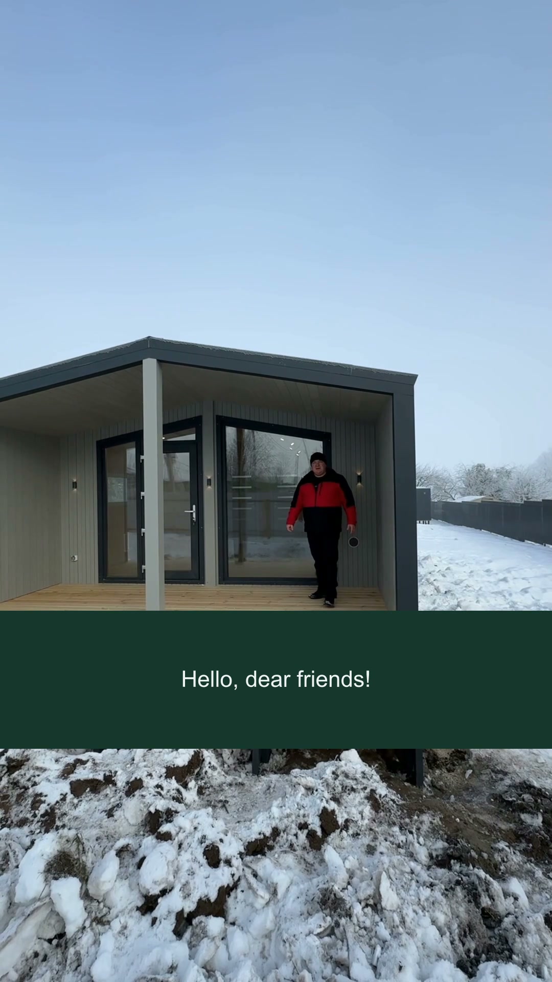 A 5 × 8 m home with two bedrooms and a terrace